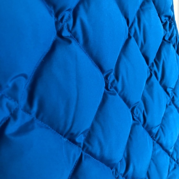 J. Crew // Excursion Down Puffer Vest - Picture 7 of 8